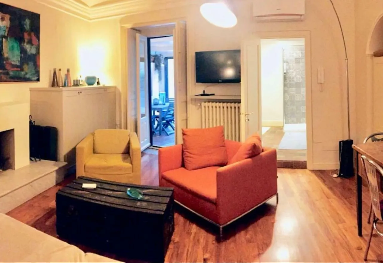 The Windows Apartman Catania-Fontanarossai nemzetközi repülőtér